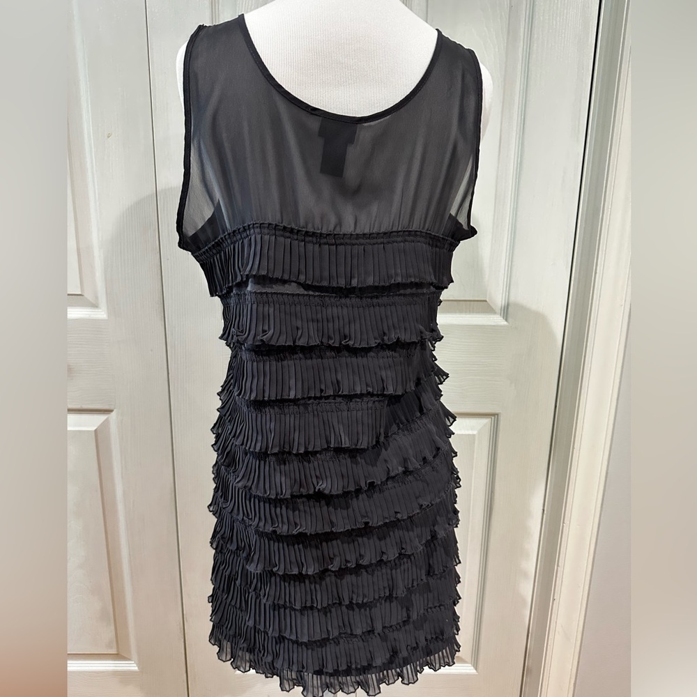 H&M Flapper-Style Mini Dress - Picture 4 of 4